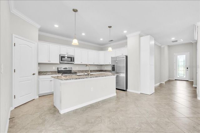 9829 HILLTOP DRIVE, Venice, FL 34292