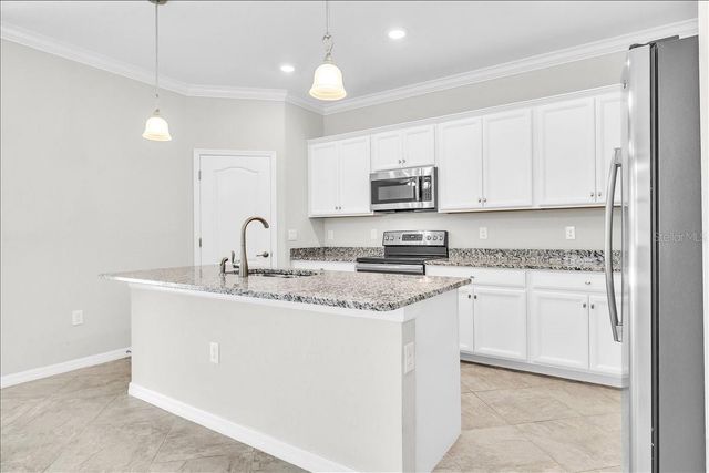 9829 HILLTOP DRIVE, Venice, FL 34292