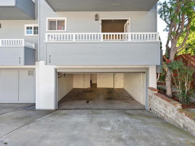 928 Agate Street, San Diego, CA 92109