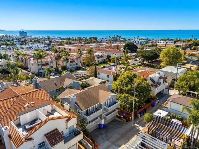 928 Agate Street, San Diego, CA 92109