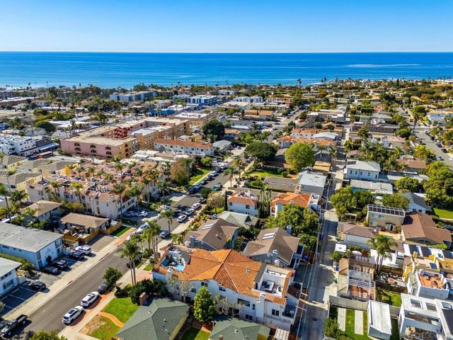 928 Agate Street, San Diego, CA 92109