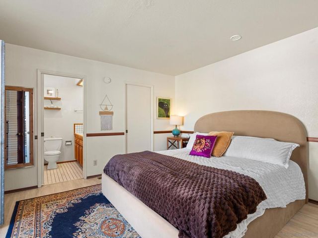 928 Agate Street, San Diego, CA 92109