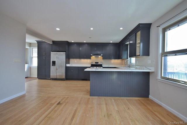 23 Robert Road, Poughkeepsie, NY 12603