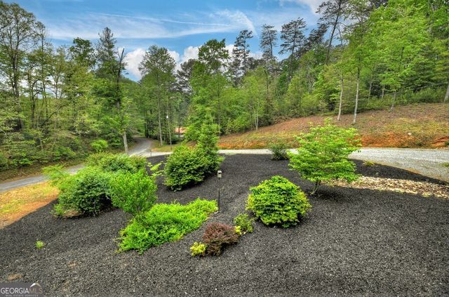 293 James Drive, Ellijay, GA 30540