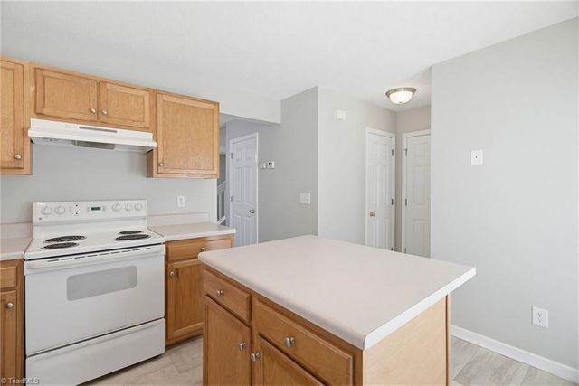 3369 Myers Court, Winston-salem, NC 27103