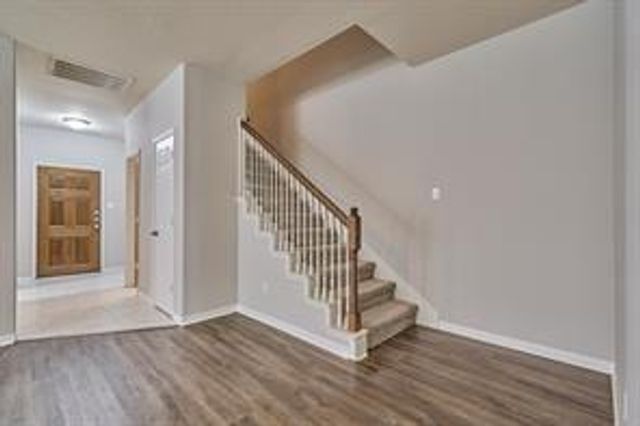 11206 Glenforest Drive, Montgomery, TX 77356