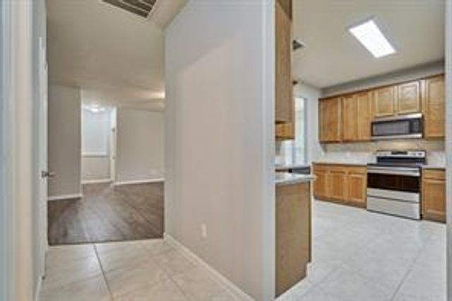 11206 Glenforest Drive, Montgomery, TX 77356