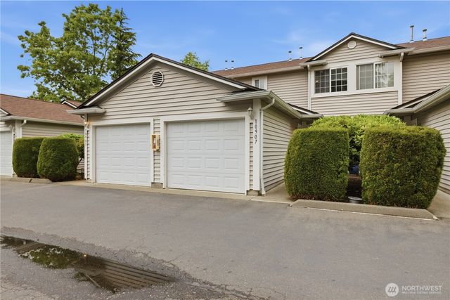 10907 63rd Street E, Puyallup, WA 98372
