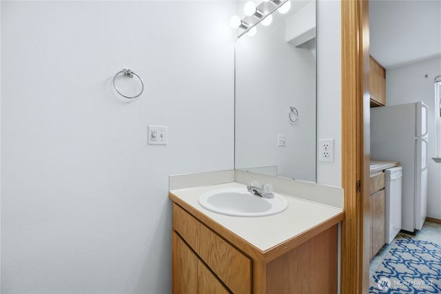 10907 63rd Street E, Puyallup, WA 98372