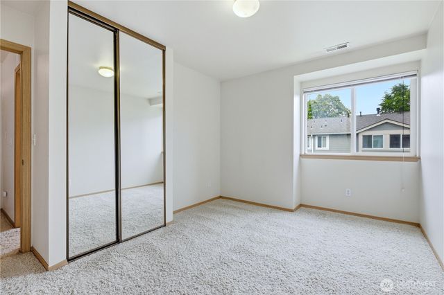 10907 63rd Street E, Puyallup, WA 98372