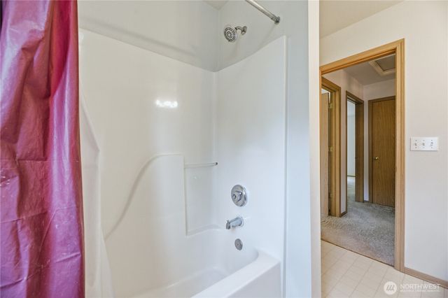 10907 63rd Street E, Puyallup, WA 98372