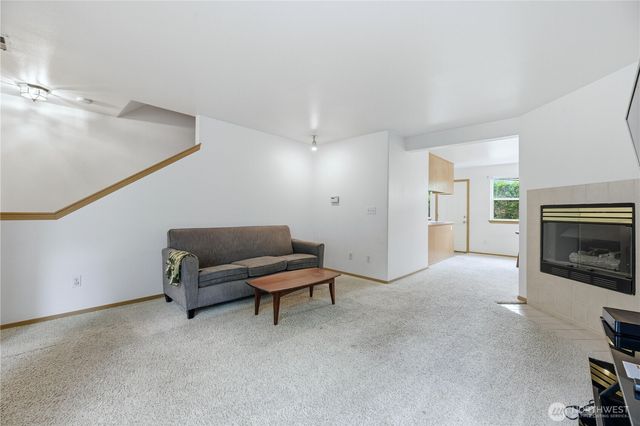 10907 63rd Street E, Puyallup, WA 98372