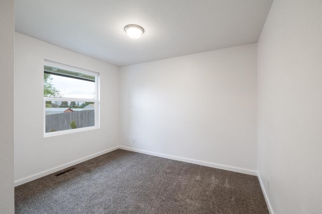 11117 E 11TH Ave, Spokane Valley, WA 99206