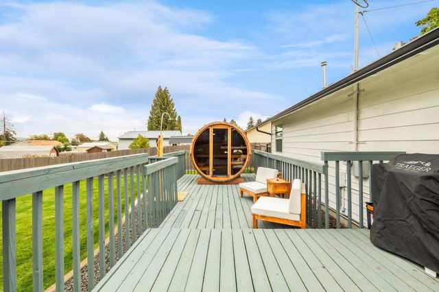 11117 E 11TH Ave, Spokane Valley, WA 99206