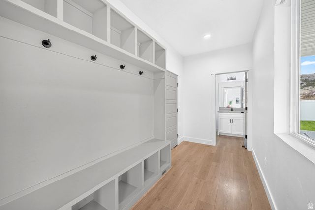 2323 E PATRIOT DR, Eagle Mountain, UT 84005