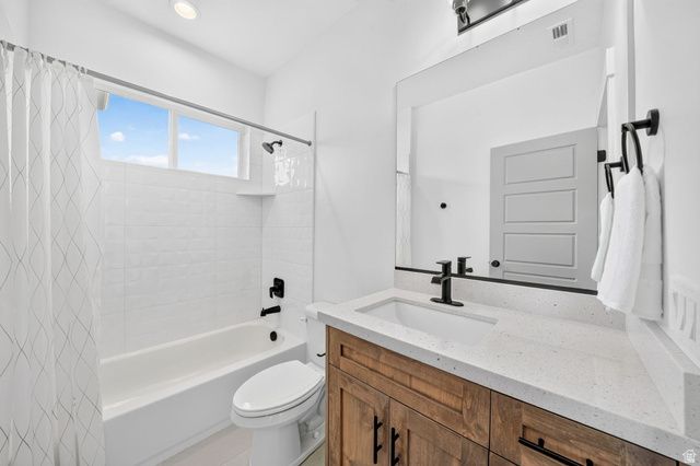 2323 E PATRIOT DR, Eagle Mountain, UT 84005