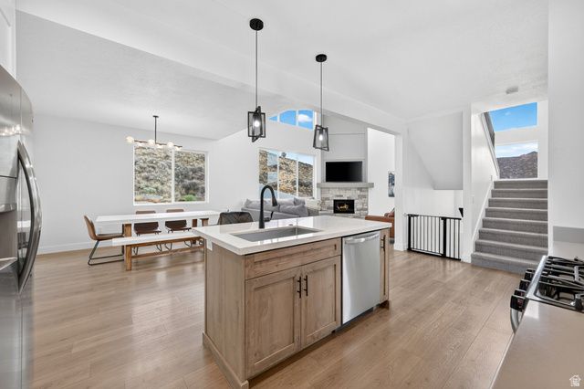 2323 E PATRIOT DR, Eagle Mountain, UT 84005