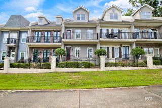 101 N Fairhope Court 16, Fairhope, AL 36532