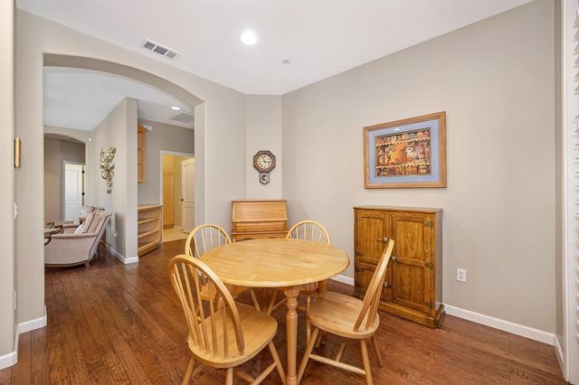 1688 Marseille Ln, Roseville, CA 95747
