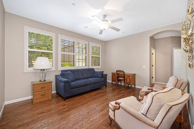 1688 Marseille Ln, Roseville, CA 95747