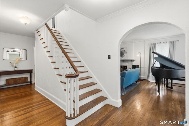 1649 Asylum Avenue, West Hartford, CT 06117
