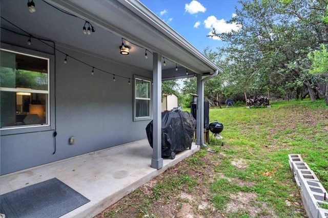 10304 Twin Lake CIR, Dripping Springs, TX 78620