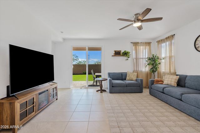 4327 E HALEY Drive, San Tan Valley, AZ 85143