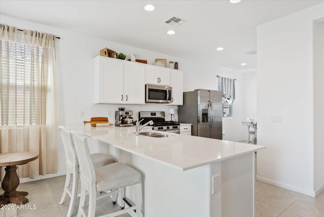 4327 E HALEY Drive, San Tan Valley, AZ 85143