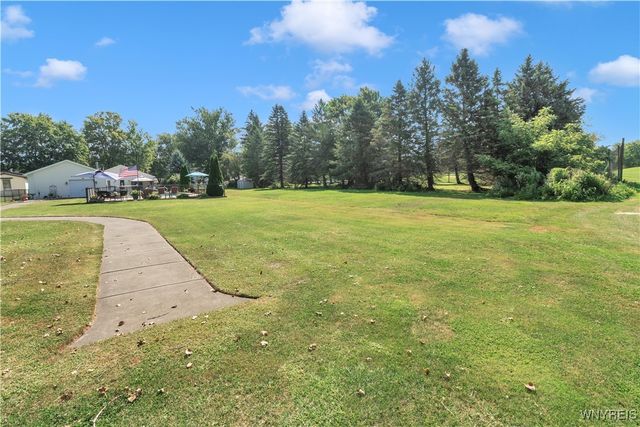 60 Old Falls Boulevard, North Tonawanda, NY 14120
