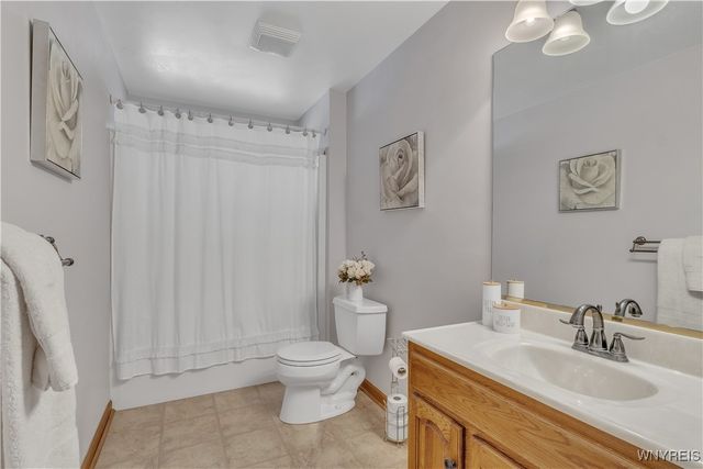 60 Old Falls Boulevard, North Tonawanda, NY 14120