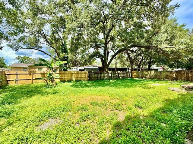 5132 CHILKOOT STREET, Tampa, FL 33617