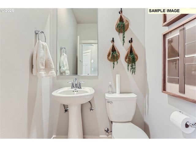 9118 Sw VERMILLION Dr, Tualatin, OR 97062