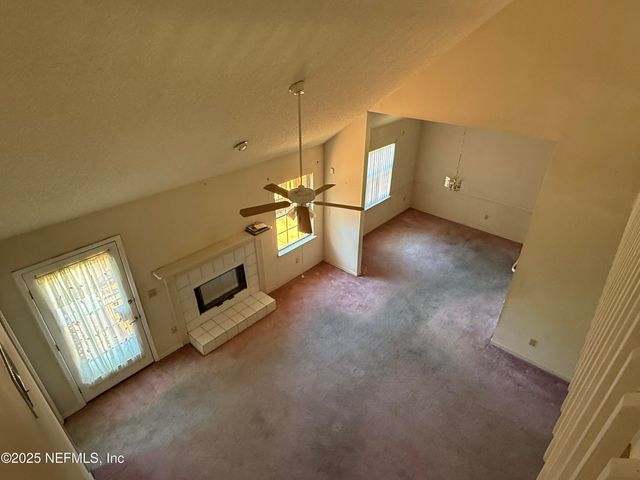 3542 MILLCREST Drive, Jacksonville, FL 32277