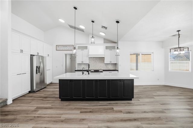 1352 Lake Valley Drive, Logandale, NV 89021