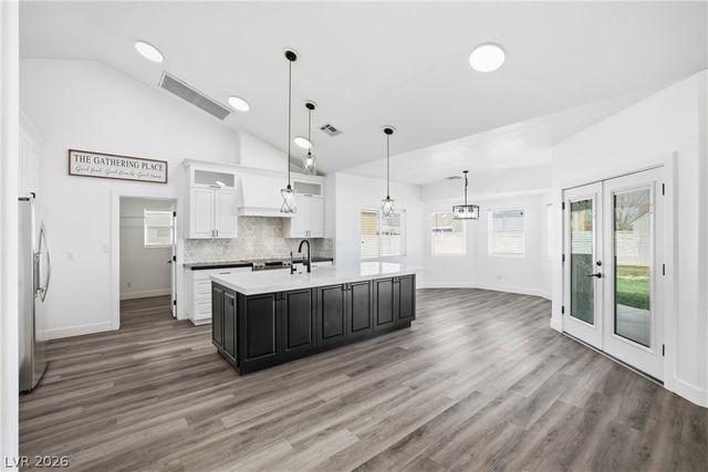 1352 Lake Valley Drive, Logandale, NV 89021