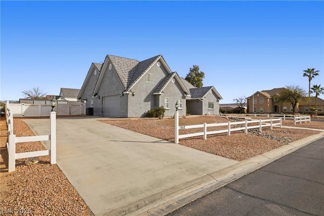 1352 Lake Valley Drive, Logandale, NV 89021