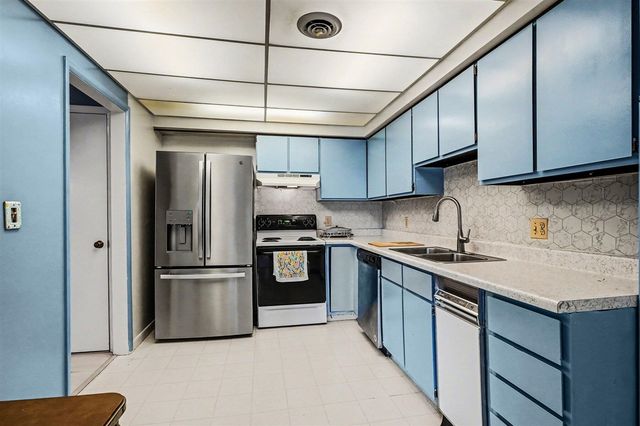 5905 W Michigan C3, Saginaw, MI 48638