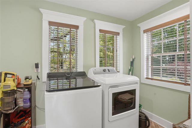 11 Haggerty Hill Road, Rhinebeck, NY 12572