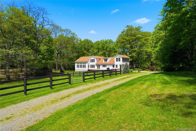 11 Haggerty Hill Road, Rhinebeck, NY 12572