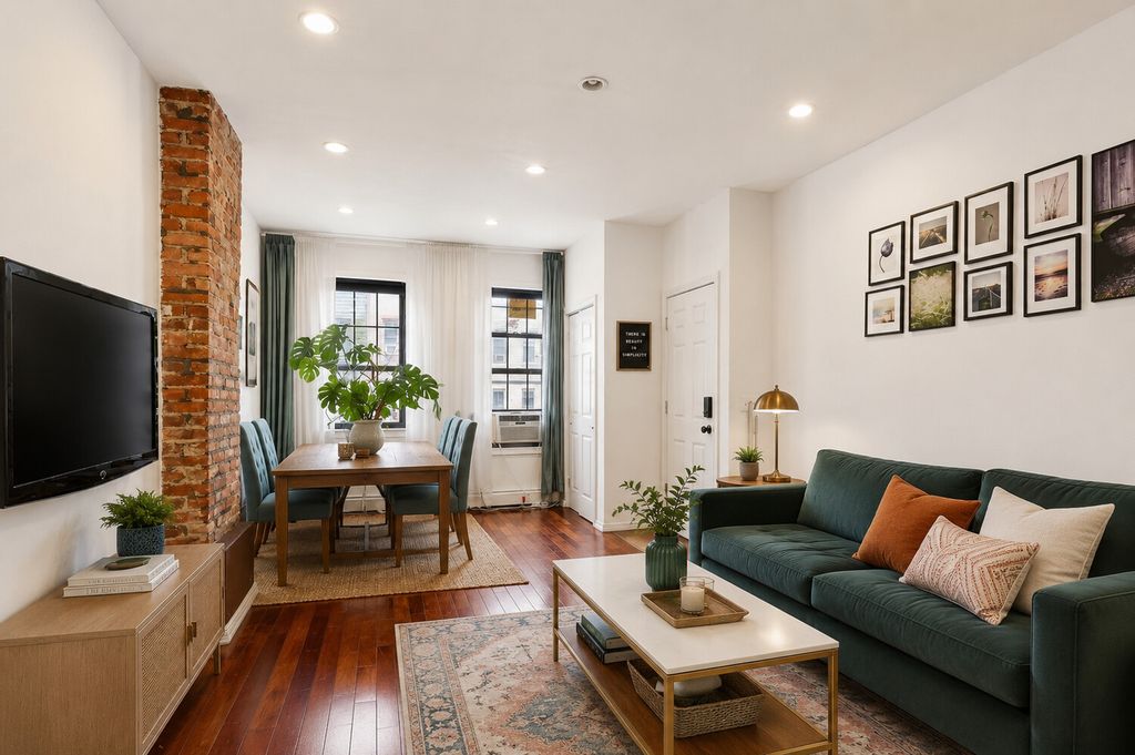 71 DE SALES Place, New York City, NY 11207