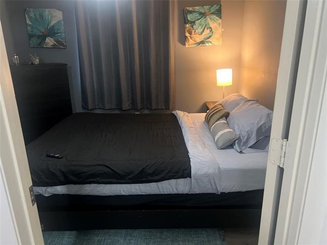 8121 Southgate Boulevard, North Lauderdale, FL 33068