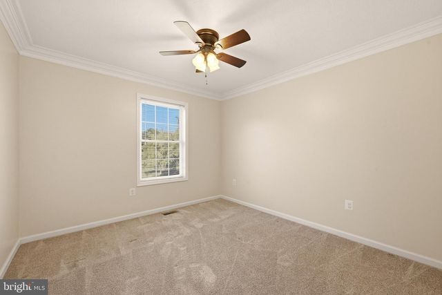 388 CAMELOT BLVD, Falling Waters, WV 25419