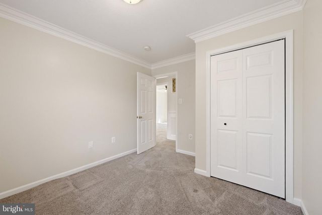 388 CAMELOT BLVD, Falling Waters, WV 25419