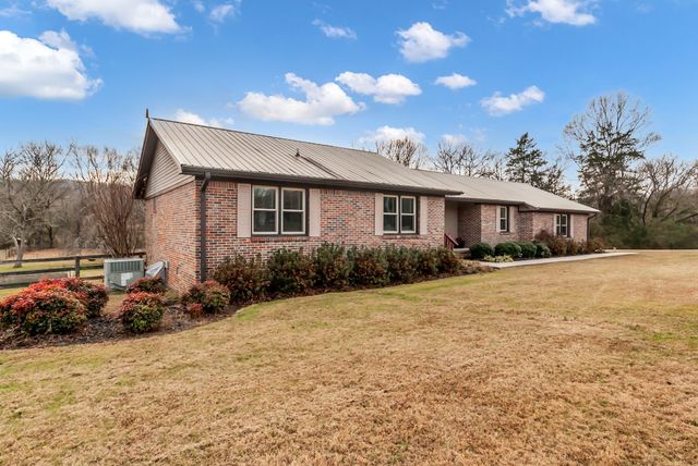 2274 Pulaski Hwy, Fayetteville, TN 37334