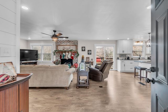 2274 Pulaski Hwy, Fayetteville, TN 37334