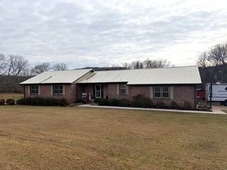 2274 Pulaski Hwy, Fayetteville, TN 37334