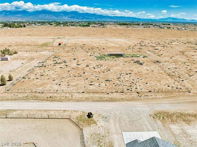 3211 Jollie Way, Pahrump, NV 89048