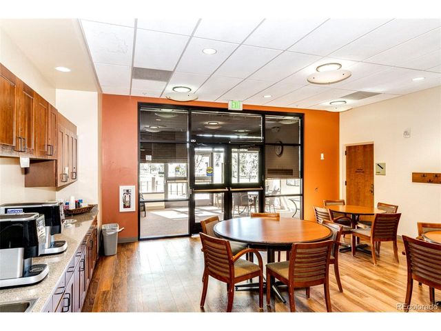 3082 S Wheeling Way 105, Aurora, CO 80014