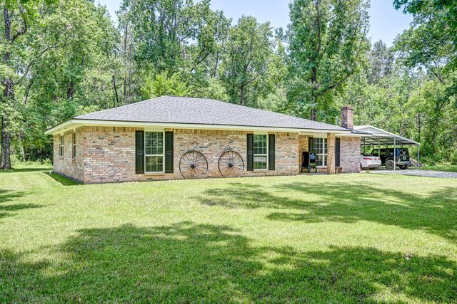 140 County Road 2005, Liberty, TX 77575