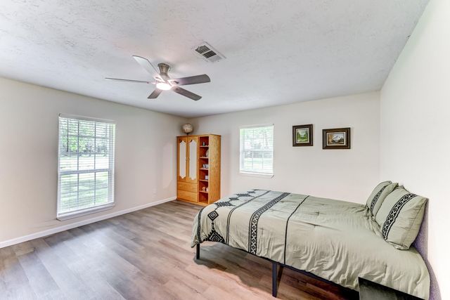 140 County Road 2005, Liberty, TX 77575